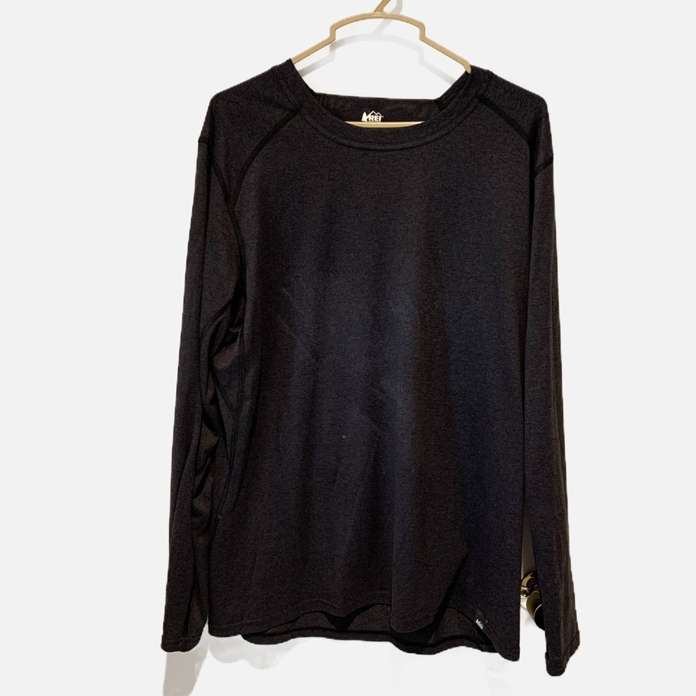 R.E.I. Co-op men’s long sleeve T-shirt.  Size Large, Black, used.
